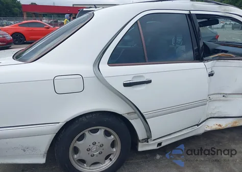2000 Mercedes-Benz C 280 from USA, damaged, VIN WDBHA29G4YA826429